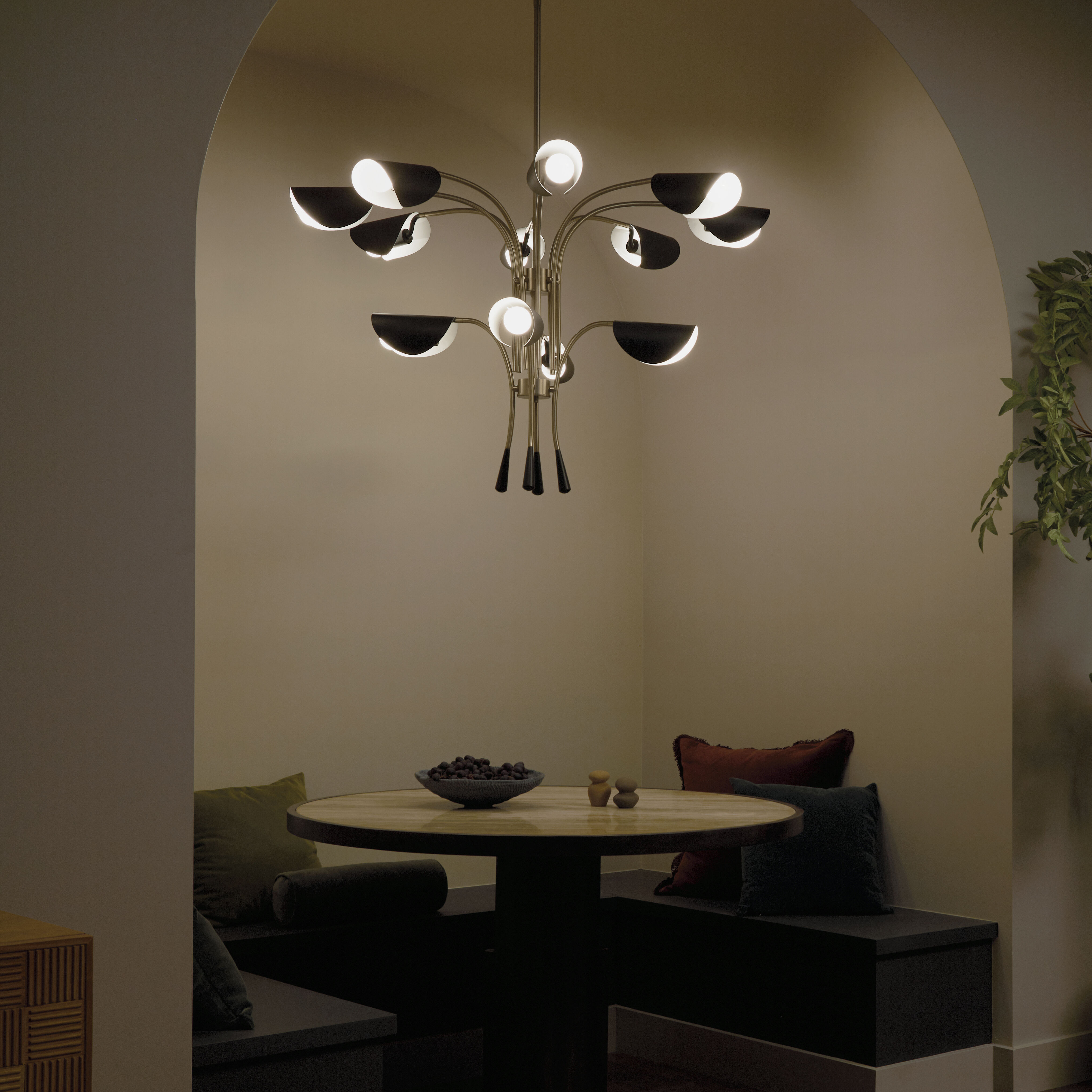 福袋・半額ポスター - クリーニング屋さん専用の通 46.25 LED Arcus 52561CPZBK Kichler inch Bronze Champagne その他